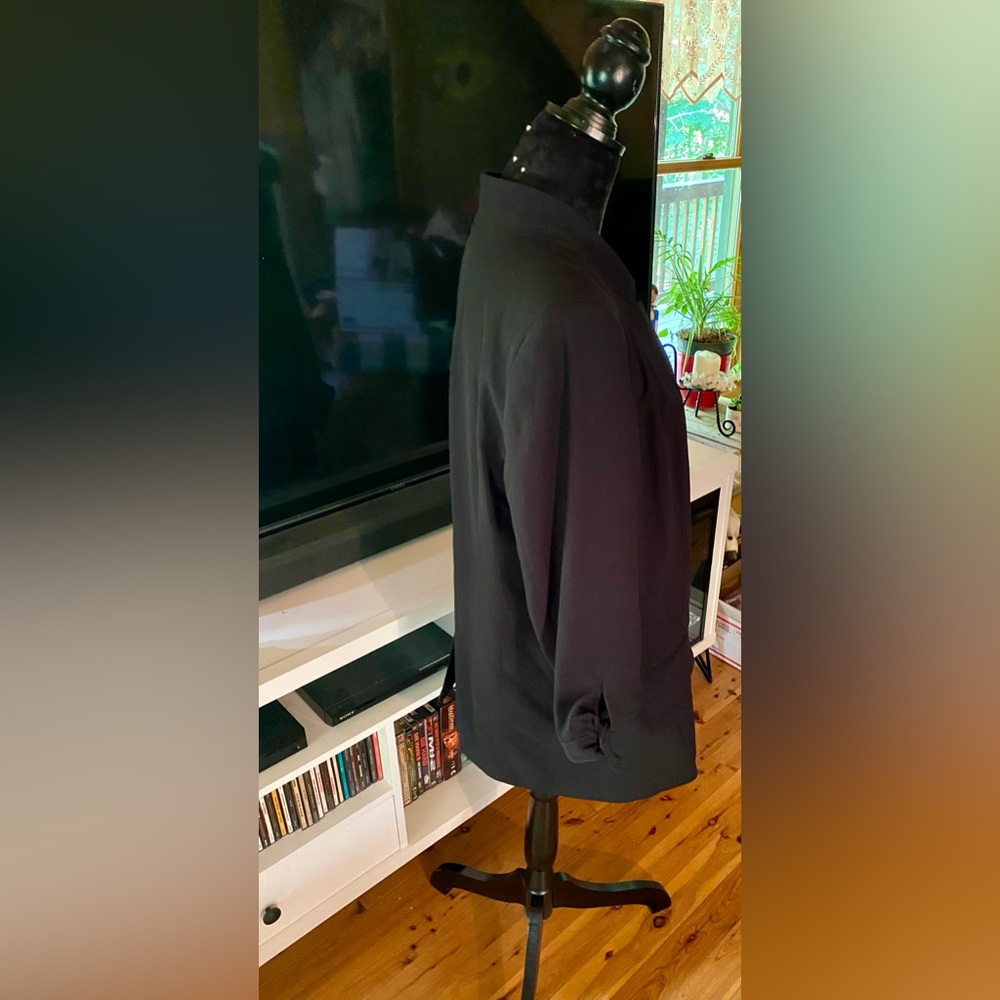 LOFT Black Blazer - Picture 6 of 14